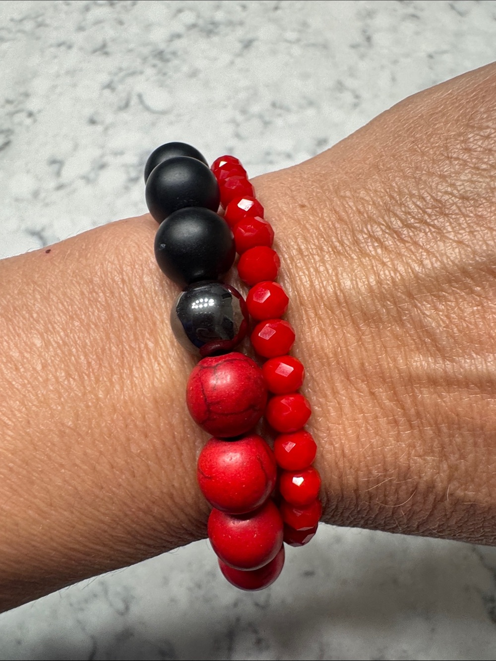 Stone bracelets black and red